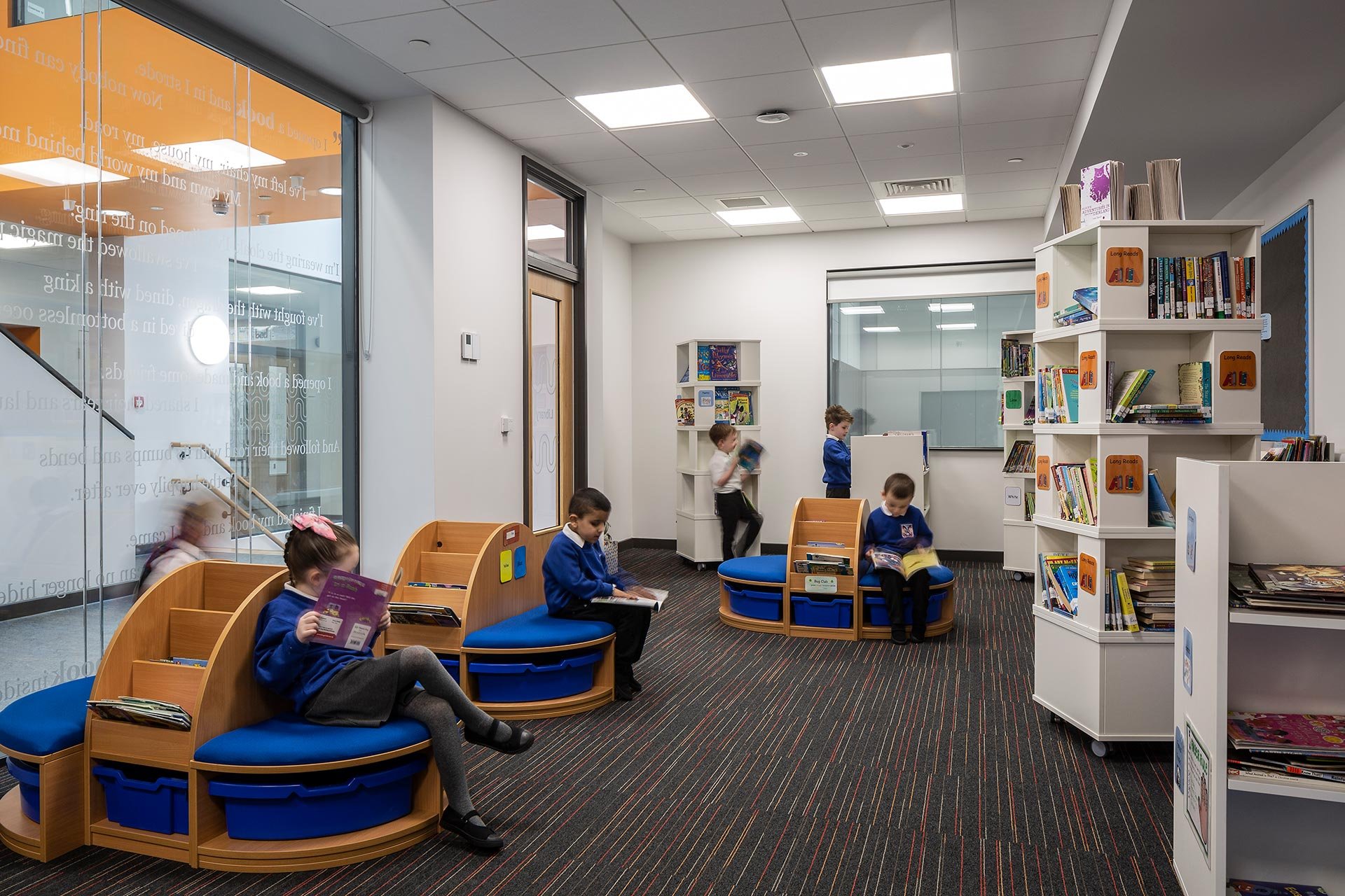 Blairdardie Primary school Library