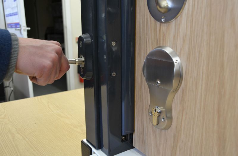 MEET OUR MOBILE DOORSET