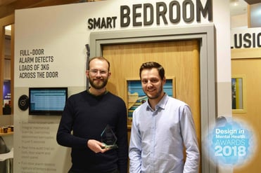 dimhn2018-gus-and-craig-with-door-alarm-DSC_4530