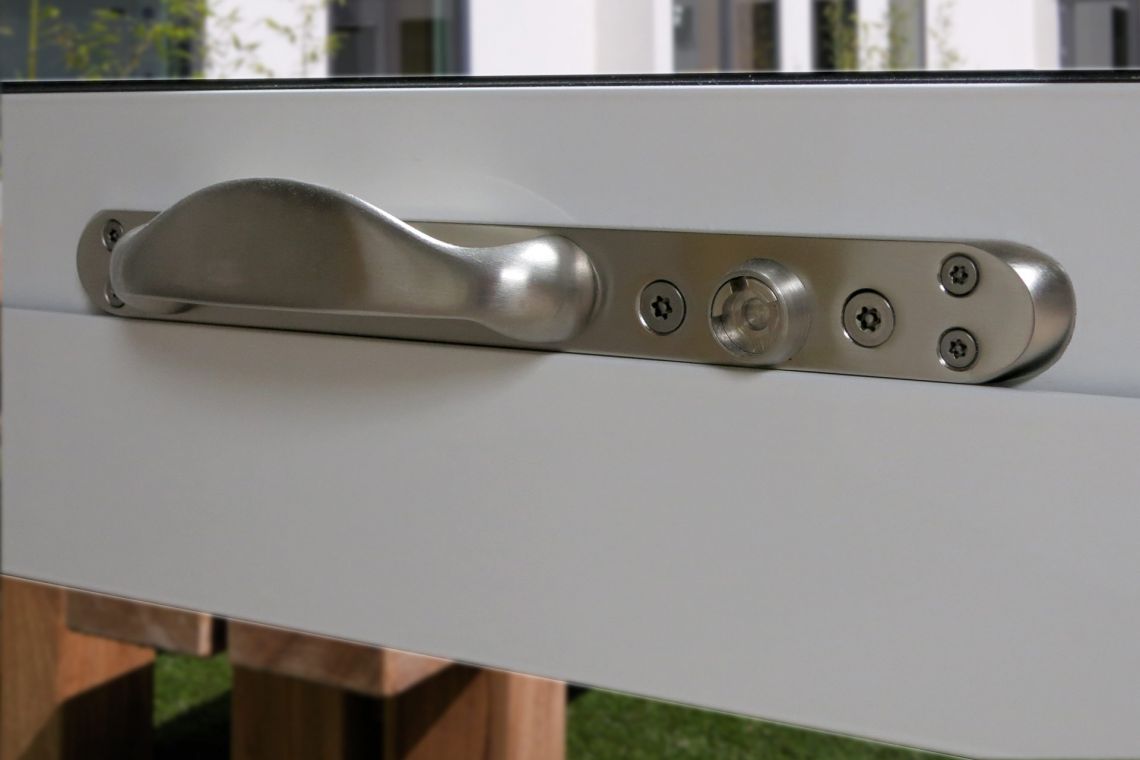 Window handles