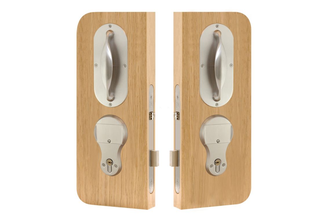 96 - Communal lockset